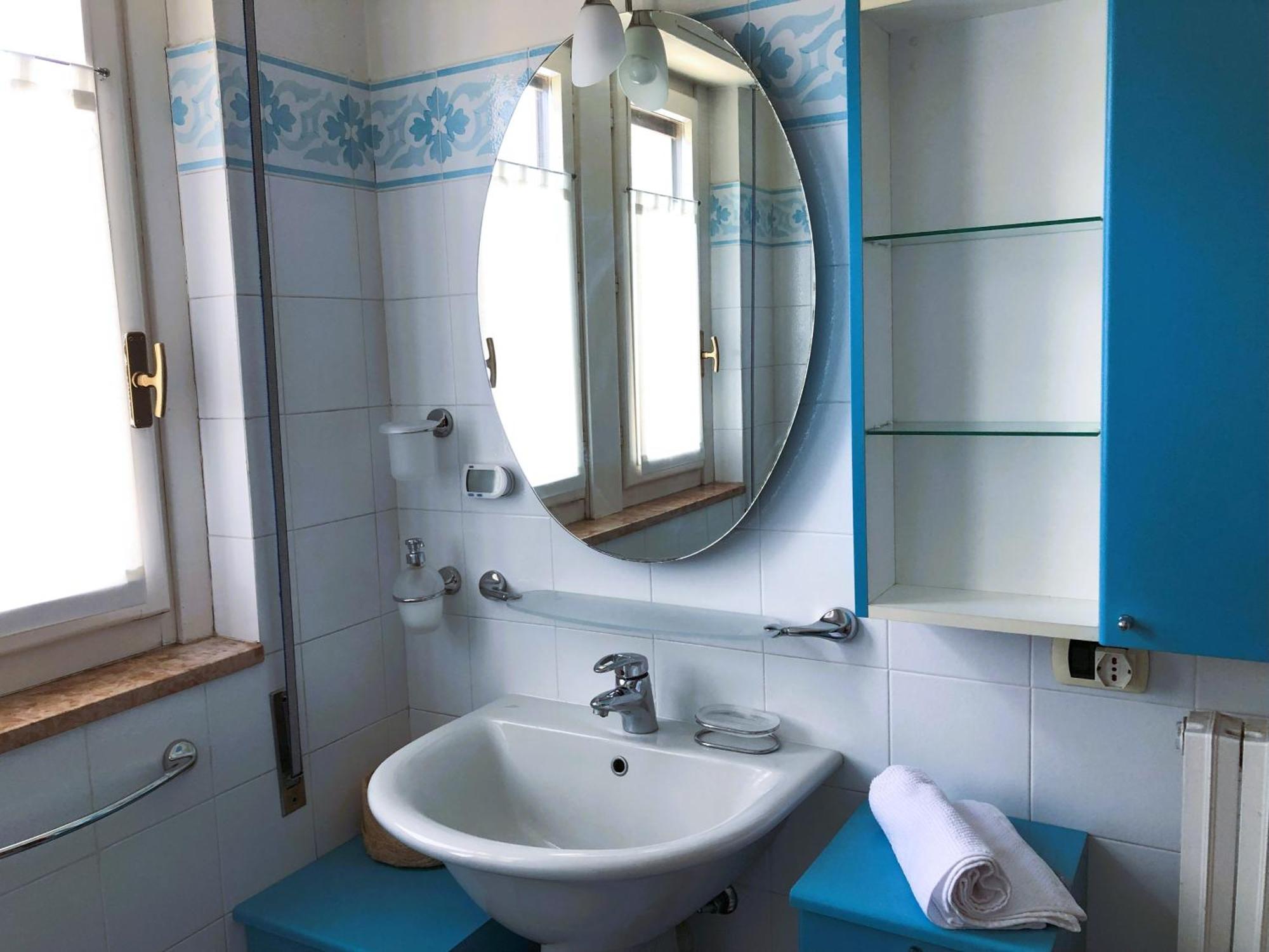 Bright Penthouse Close To Center With Terrace And Lake View Lecco Kültér fotó